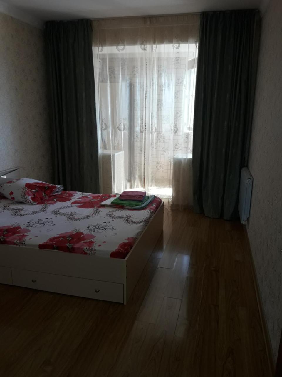Apartment In 7 Mikrorayon Ακτάου Εξωτερικό φωτογραφία